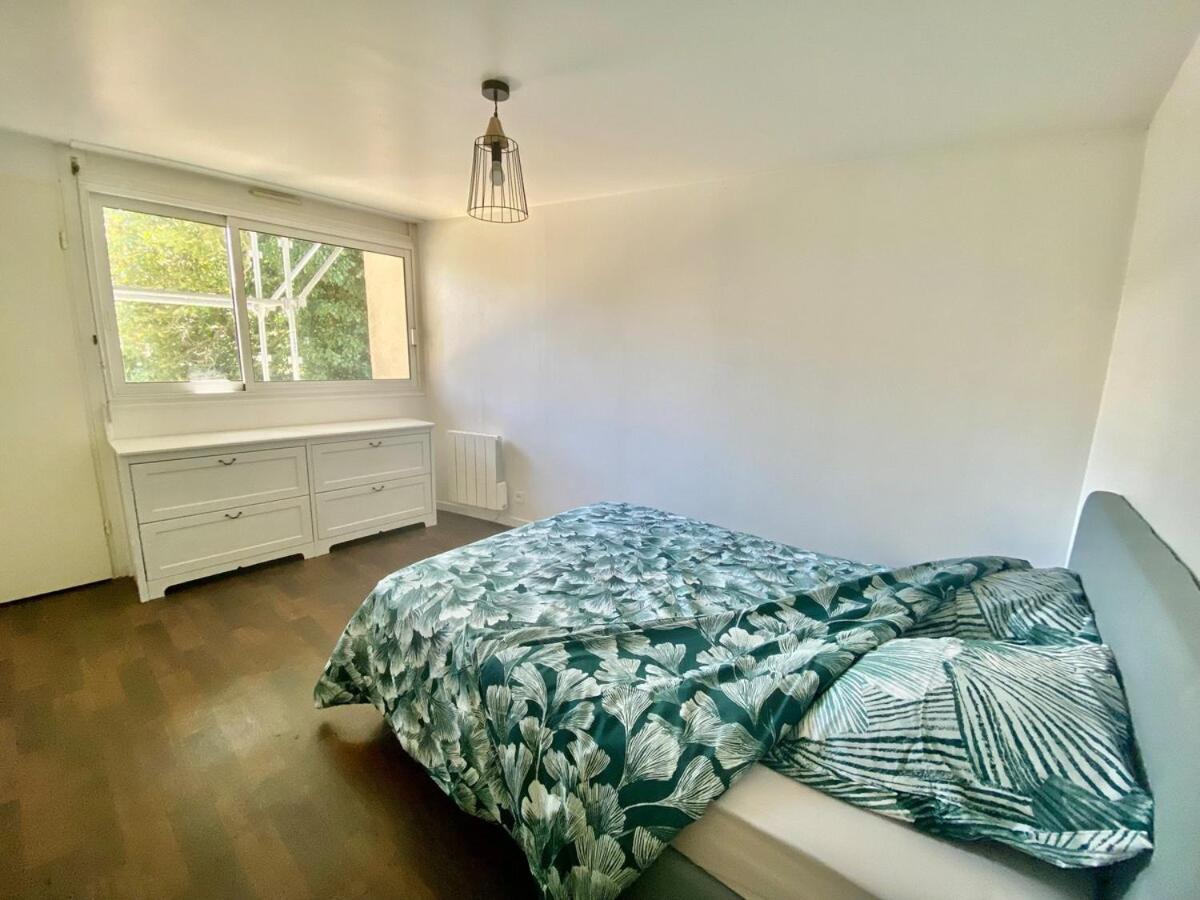Apartament Le Carnot: City Centre With Parking Space Poitiers Zewnętrze zdjęcie