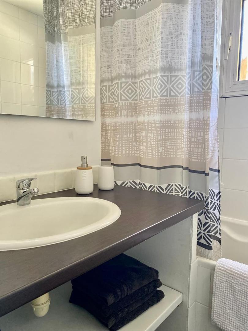 Apartament Le Carnot: City Centre With Parking Space Poitiers Zewnętrze zdjęcie